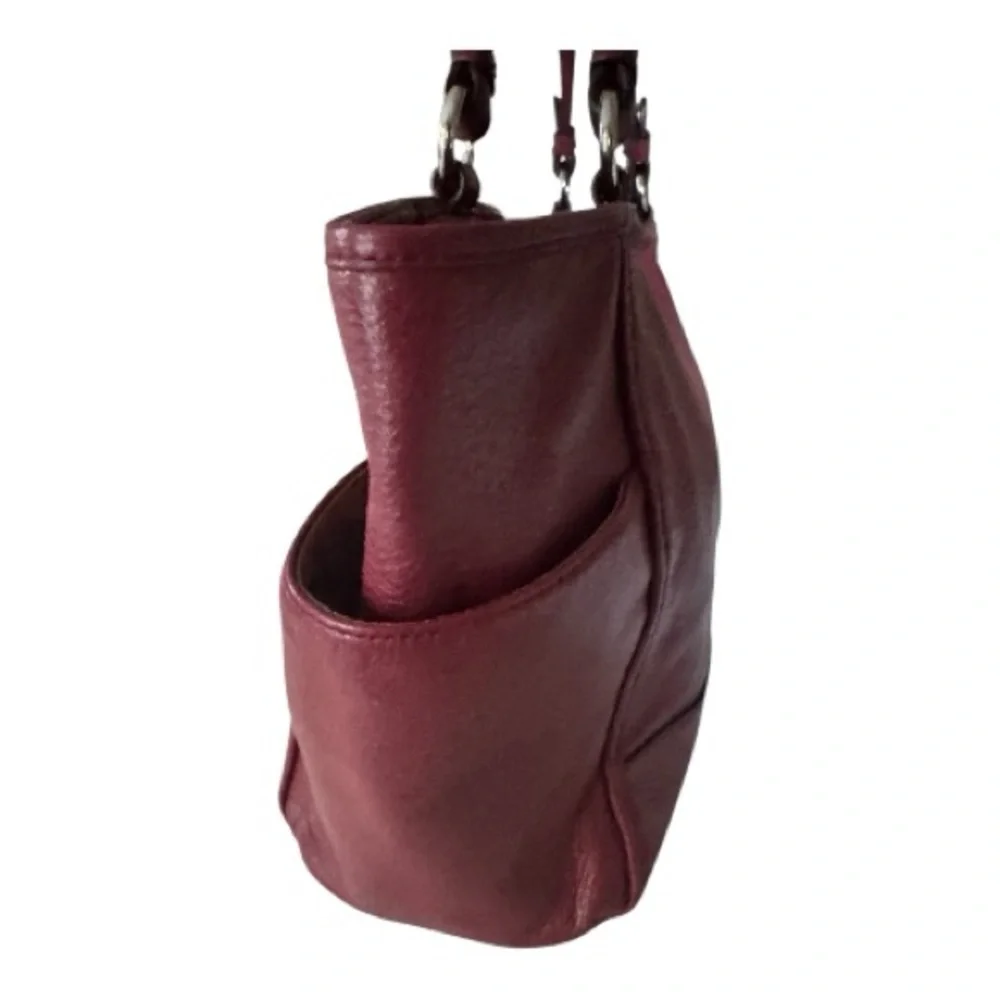 Coach Park Carrie Tote – Cranberry/Red - Picture 7 of 10